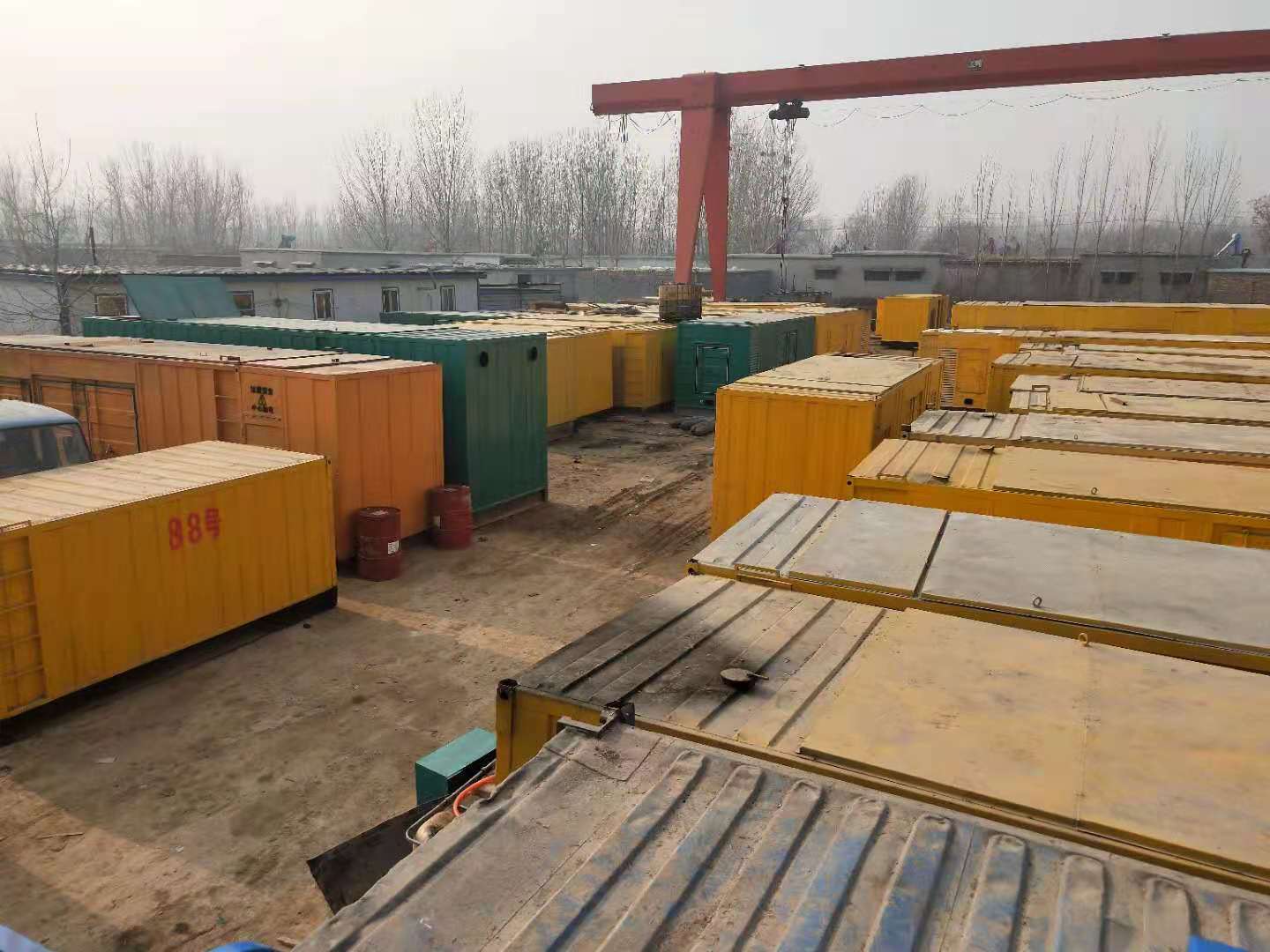 邵东租赁发电机-灰尘、风沙对柴油发电机组造成哪些不良影响？