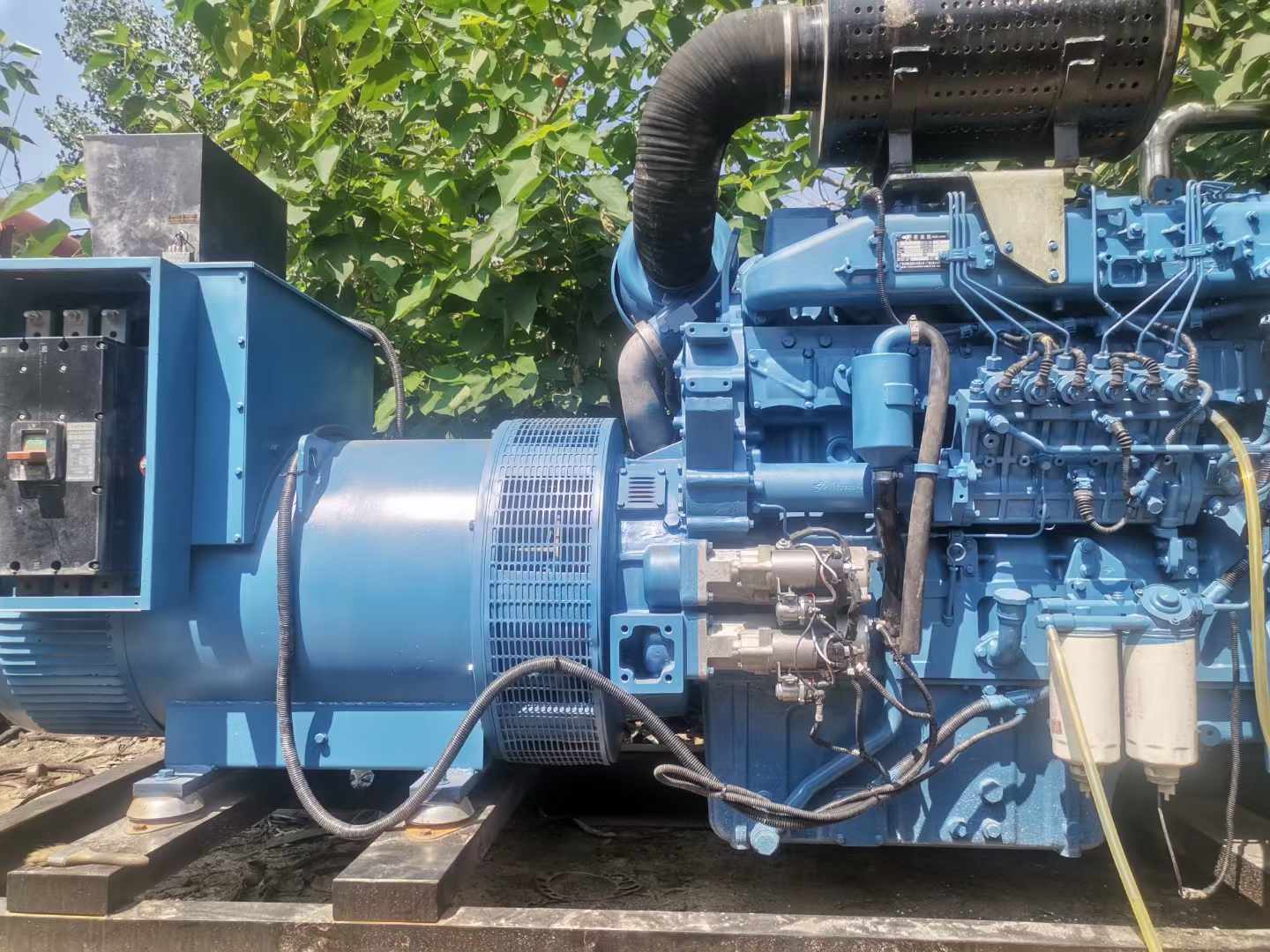 邵东详细说明降低 800kW 柴油发电机输出电流波动的方法