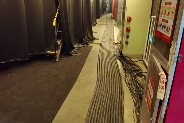 邵东柴油发电机组的输出电压可以调节到哪些范围？