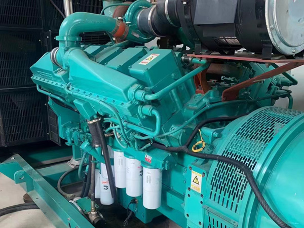 邵东更换100kW柴油发电机组机油时，需要注意哪些事项？